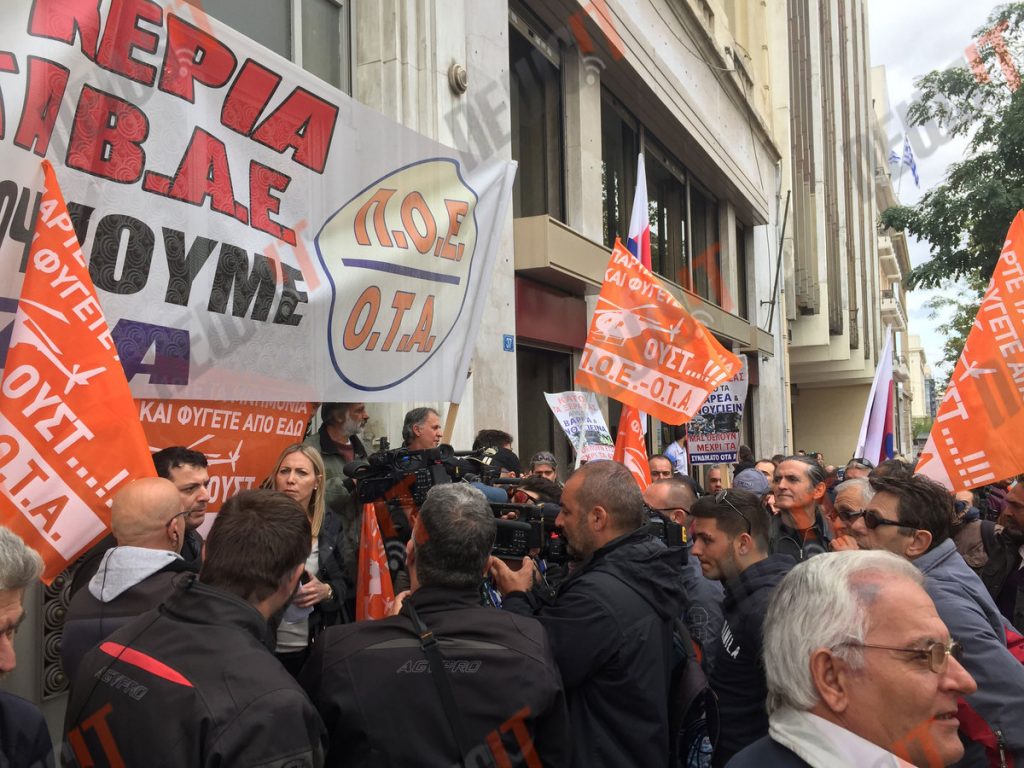 ΠΟΕ ΟΤΑ: Θα γεμίσουμε σκουπίδια όλη τη χώρα!