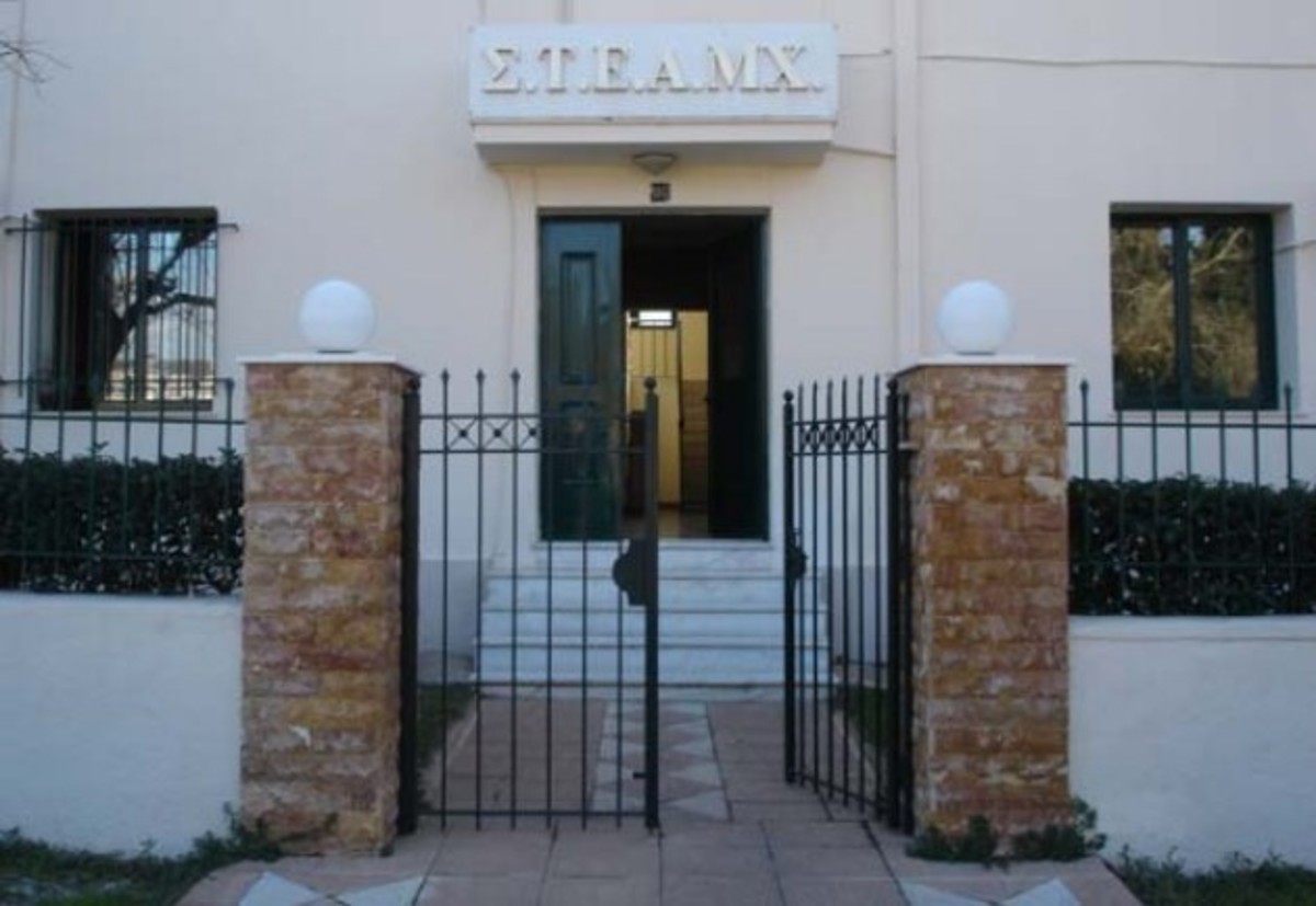 Αναρχικοί έκαψαν στρατιωτικό Τζιπ στο Γουδή – Τι δεν έδειξαν οι κάμερες