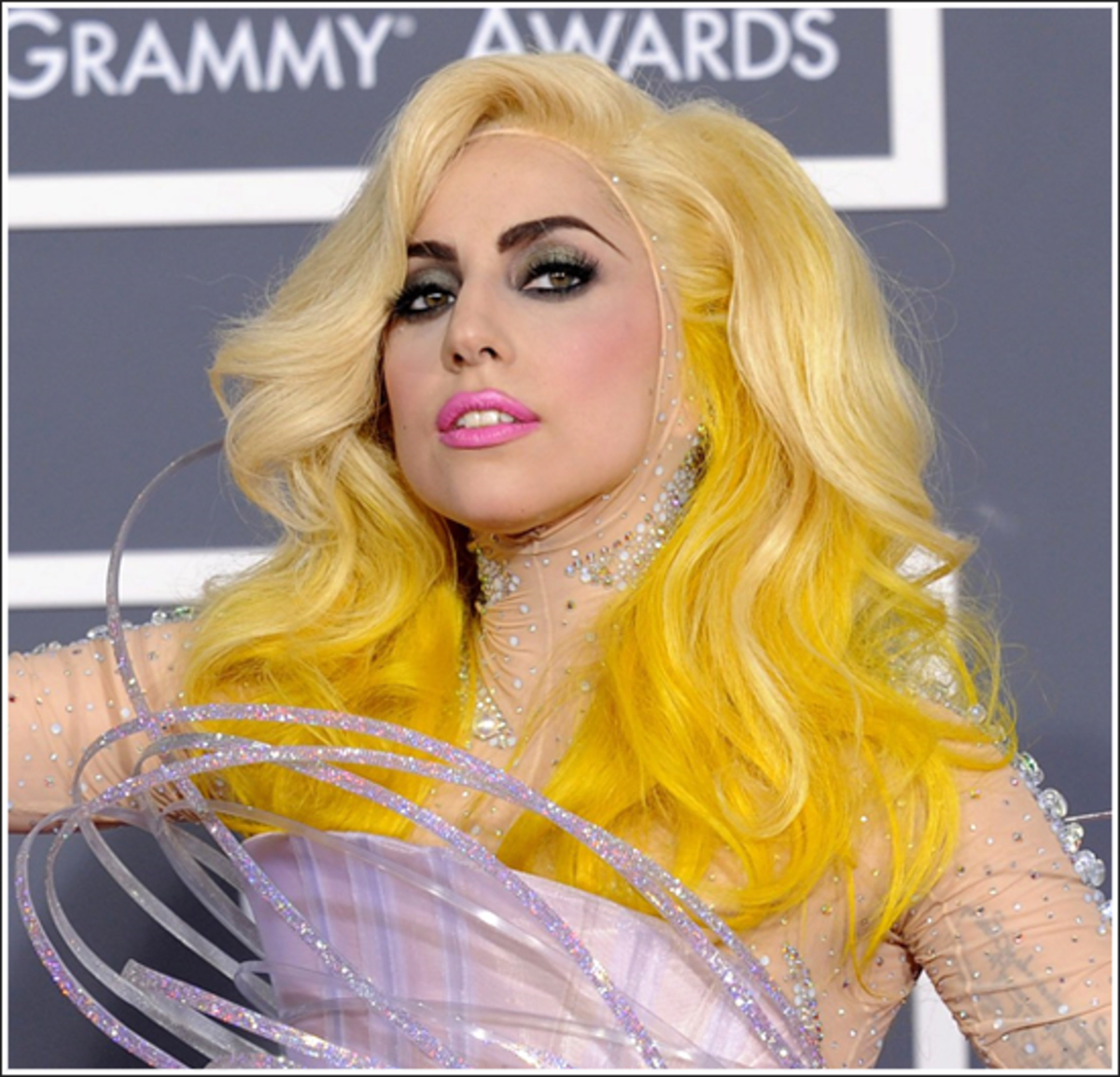 Η Lady Gaga γίνεται… 24!
