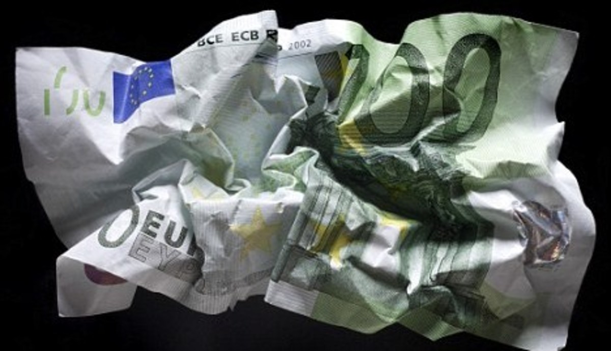 Δυσοίωνες προβλέψεις για το ελληνικό χρέος