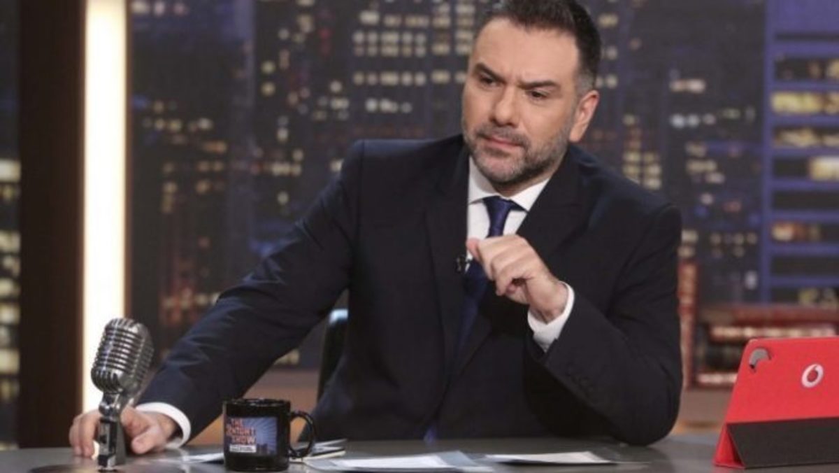 «Ο Γρηγόρης Αρναούτογλου ήθελε να αποκαλύψω αν είμαι ή όχι γκέι»