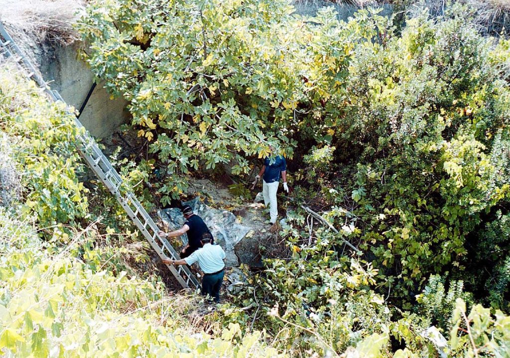 Πήγε να μαζέψει χόρτα κι έπεσε στο γκρεμό – Ανασύρθηκε το πτώμα του από άνδρες της ΕΜΑΚ