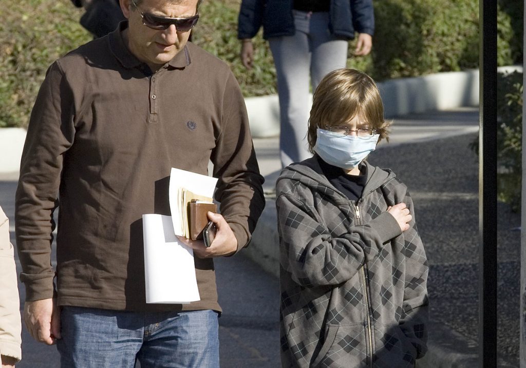 Συναγερμός στο ΚΕΕΛΠΝΟ για αύξηση των κρουσμάτων εποχικής γρίπης