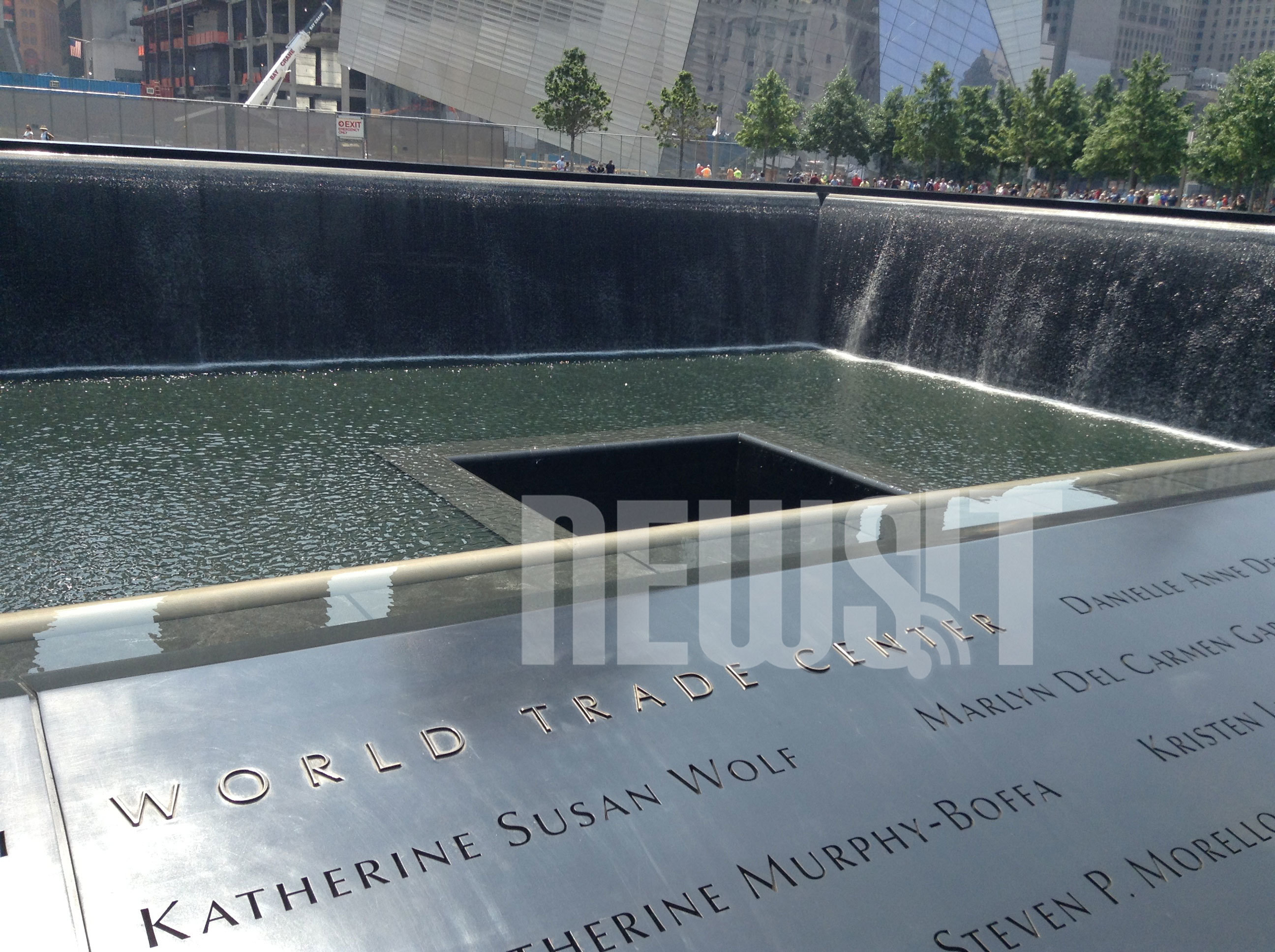 Τι είδε ο τουρίστας στο Ground Zero – Συγκλονιστικές ΦΩΤΟ