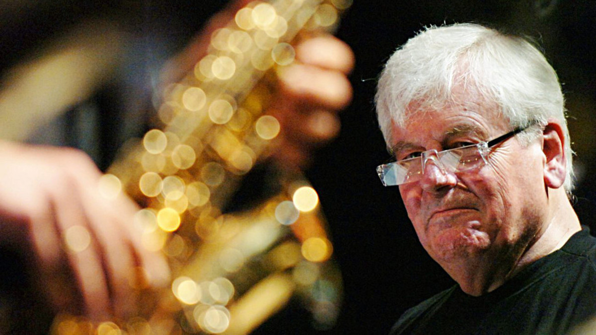 Πέθανε ο Τζορτζ Γκρούντζ