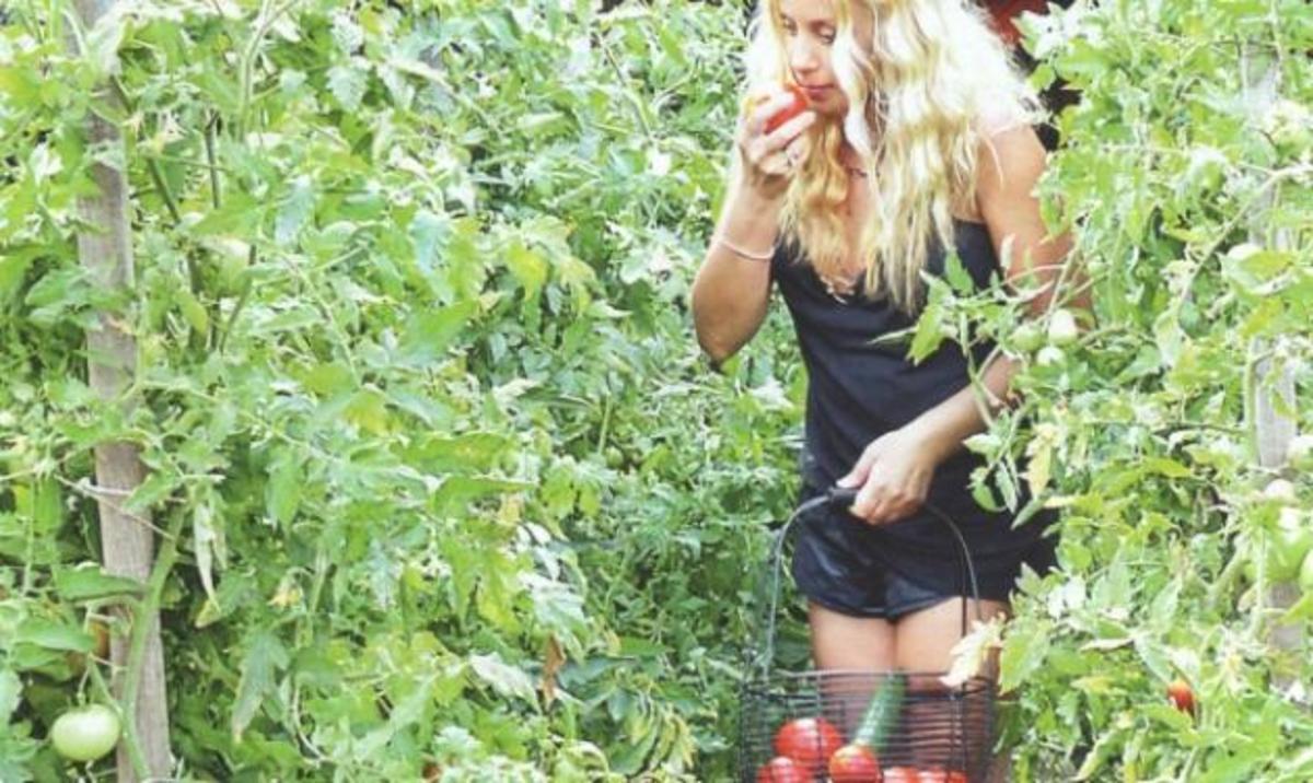 Γ. Μαστροκώστα: Μάθε πώς και με ποιους γιόρτασε τα γενέθλιά της!