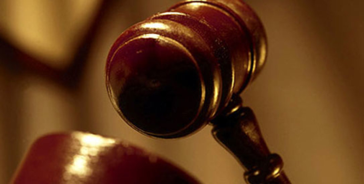 Εισαγγελέας για “χρυσούς μισθούς” στο Δημόσιο