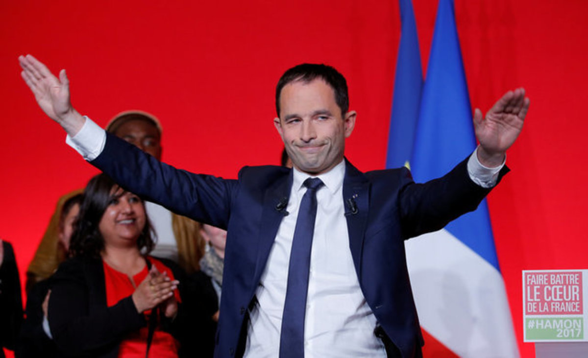 Γαλλία – Εκλογές: “Κηδεία” Σοσιαλδημοκρατών! Απογοήτευση Αμόν: “Στηρίζω Μακρόν”