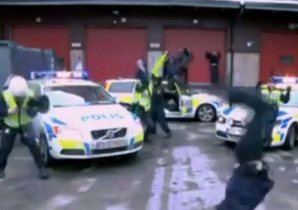 Το Harlem Shake των αστυνομικών