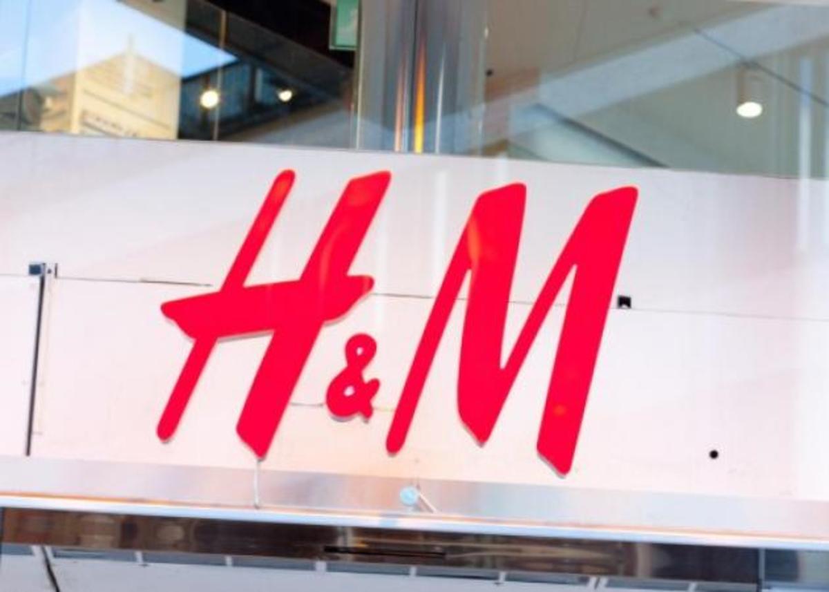H H&M έρχεται με νέο κατάστημα και δεν μπορώ να κρύψω τα κύματα ενθουσιασμού που νιώθω!!