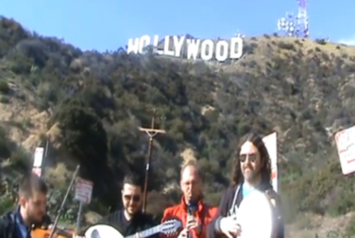 H καραγκούνα κατακτά το Hollywood – Απίστευτο βίντεο