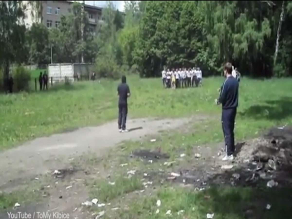 Σοκαριστικό βίντεο: Η “εκπαίδευση” των Ρώσων χούλιγκανς – Ξύλο μέχρι τελικής πτώσης!