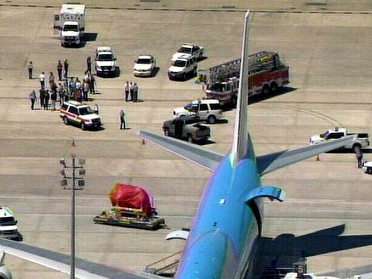 Έκρηξη στο αεροδρόμιο Μπους