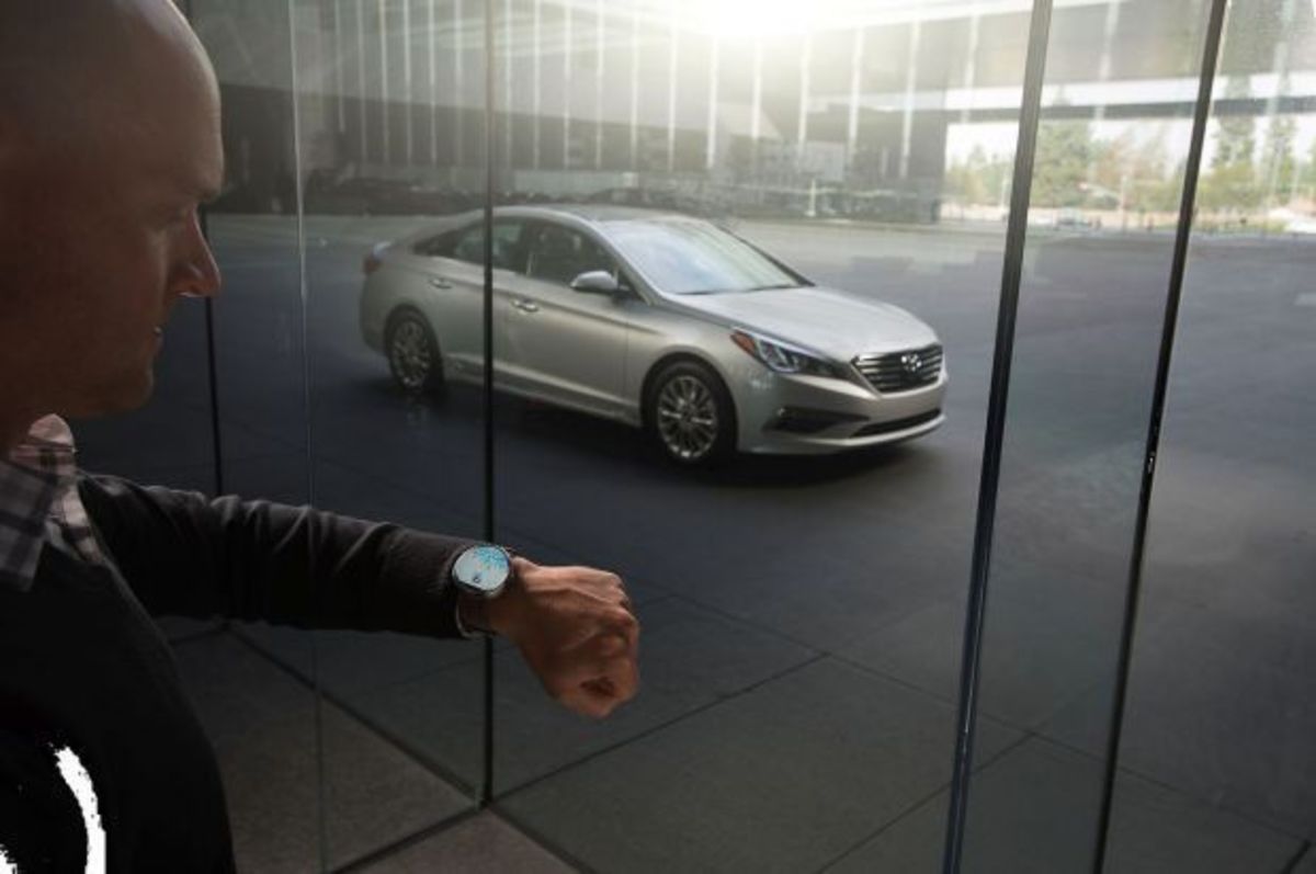 Τα Hyundai θα παίρνουν μπρος και μέσω smartwatch