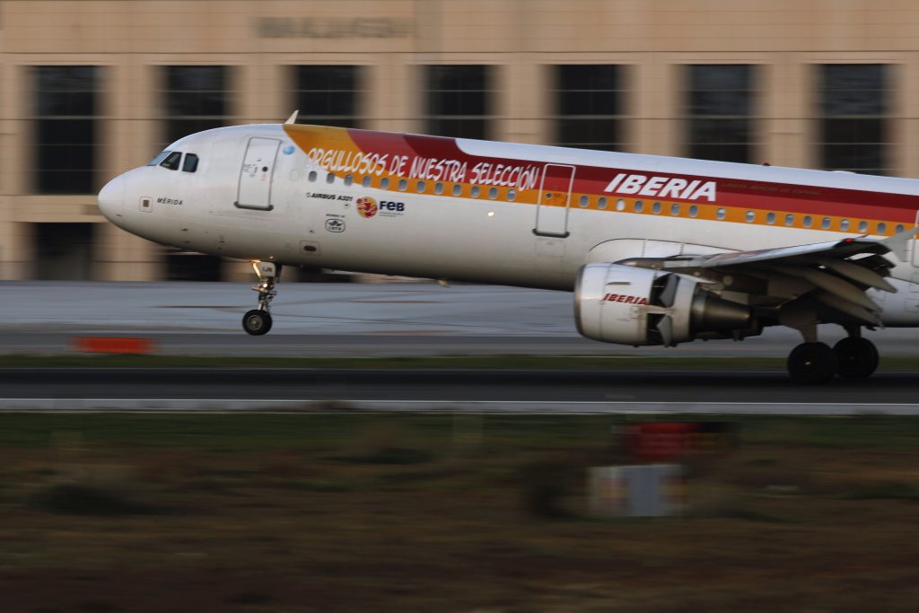 4.500 απολύσεις στην Iberia, έρχονται νέες απεργίες