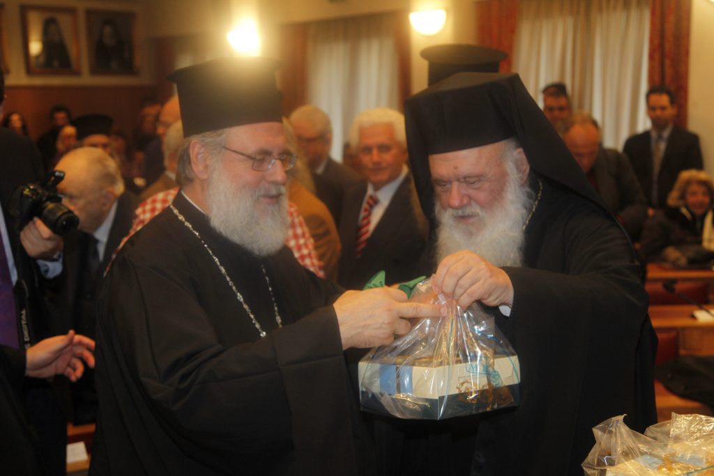 Τη συνεργασία της Πολιτείας για την παραχώρηση εκκλησιαστικής γης σε ανέργους ζητά ο αρχιεπίσκοπος Ιερώνυμος