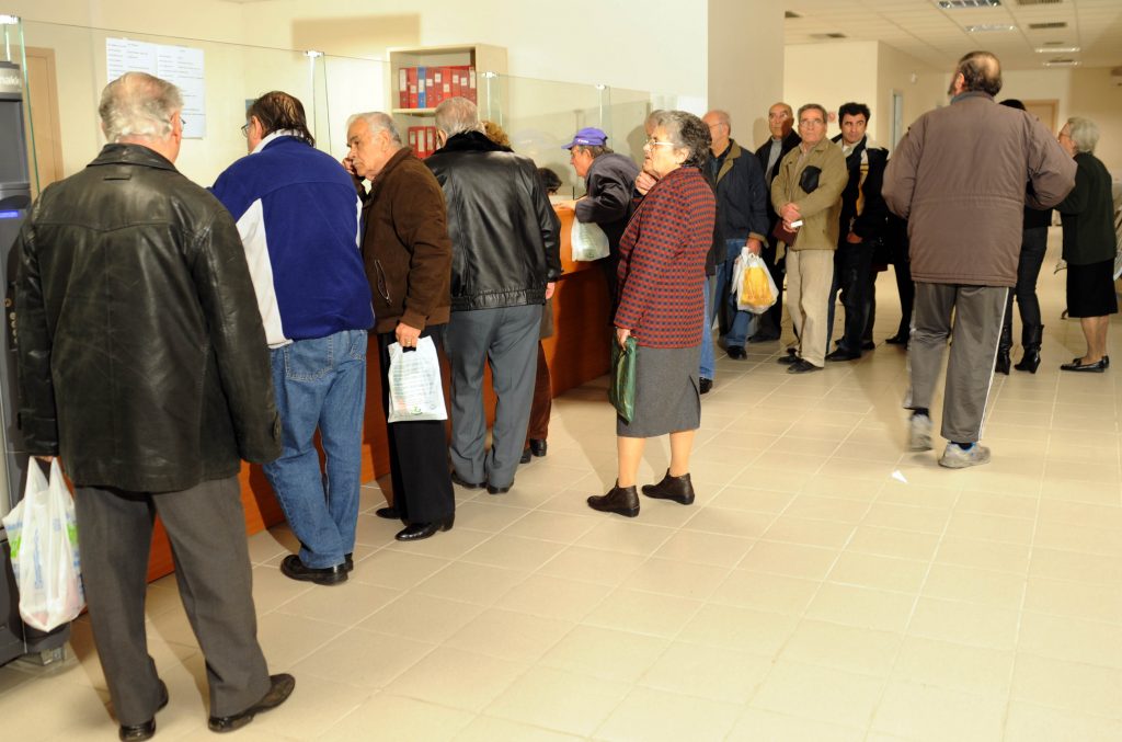 Μέχρι τις 31/1 η απογραφή των συνταξιούχων της ΔΕΗ, της Εθνικής και της Αγροτικής Τράπεζας