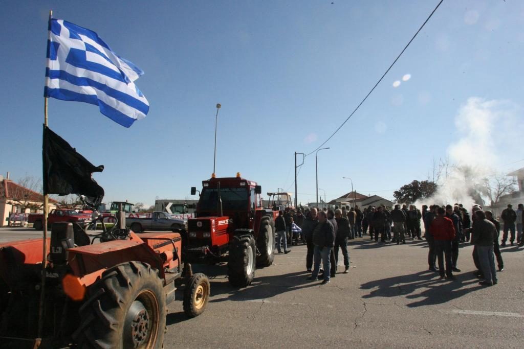 Σε ένα από τα μπλόκα της Ηλείας - ΦΩΤΟ EUROKINISSI
