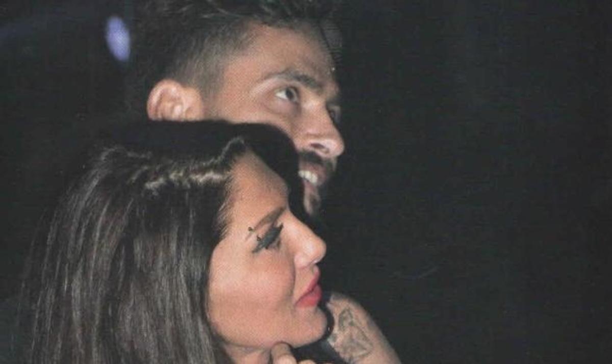 Η Αγγελική Ηλιάδη τα “σπάει” με τον Σάββα Γκέντσογλου στον Μαζωνάκη! Φωτό