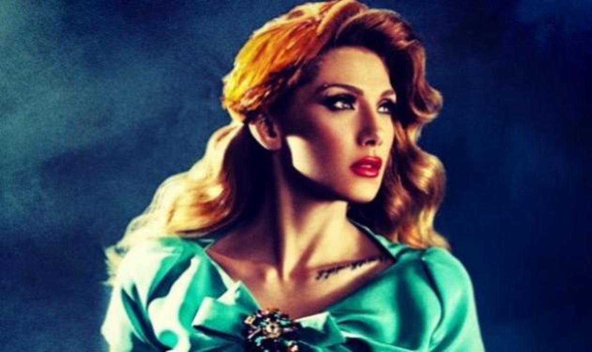 Δες την Αγγελική Ηλιάδη σε μια άκρως αποκαλυπτική εμφάνιση!