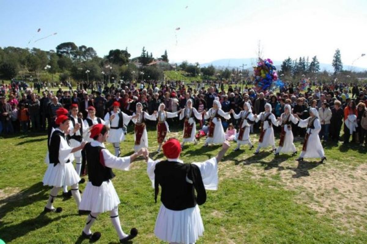 Παραδοσιακό γλέντι ...