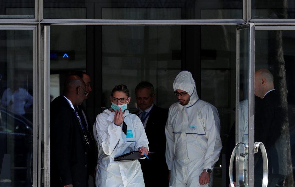 Έκρηξη στα γραφεία του ΔΝΤ στο Παρίσι: Παραλήπτης του φακέλου βόμβα ο Τζέφρι Φρανκς!