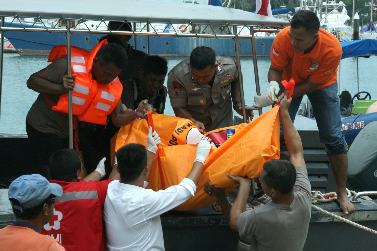 Τραγωδία με 36 νεκρούς μετανάστες στην Ινδονησία