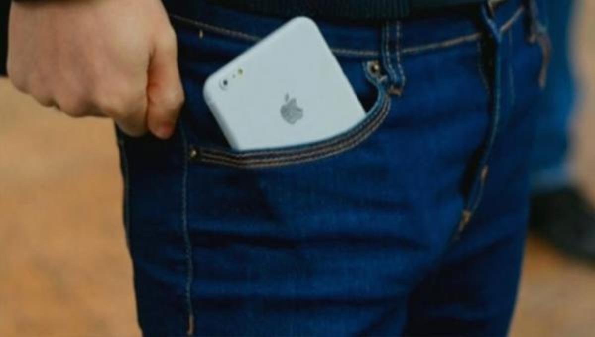 Να πως το iPhone 6 μπορεί να χωρέσει στην τσέπη του παντελονιού