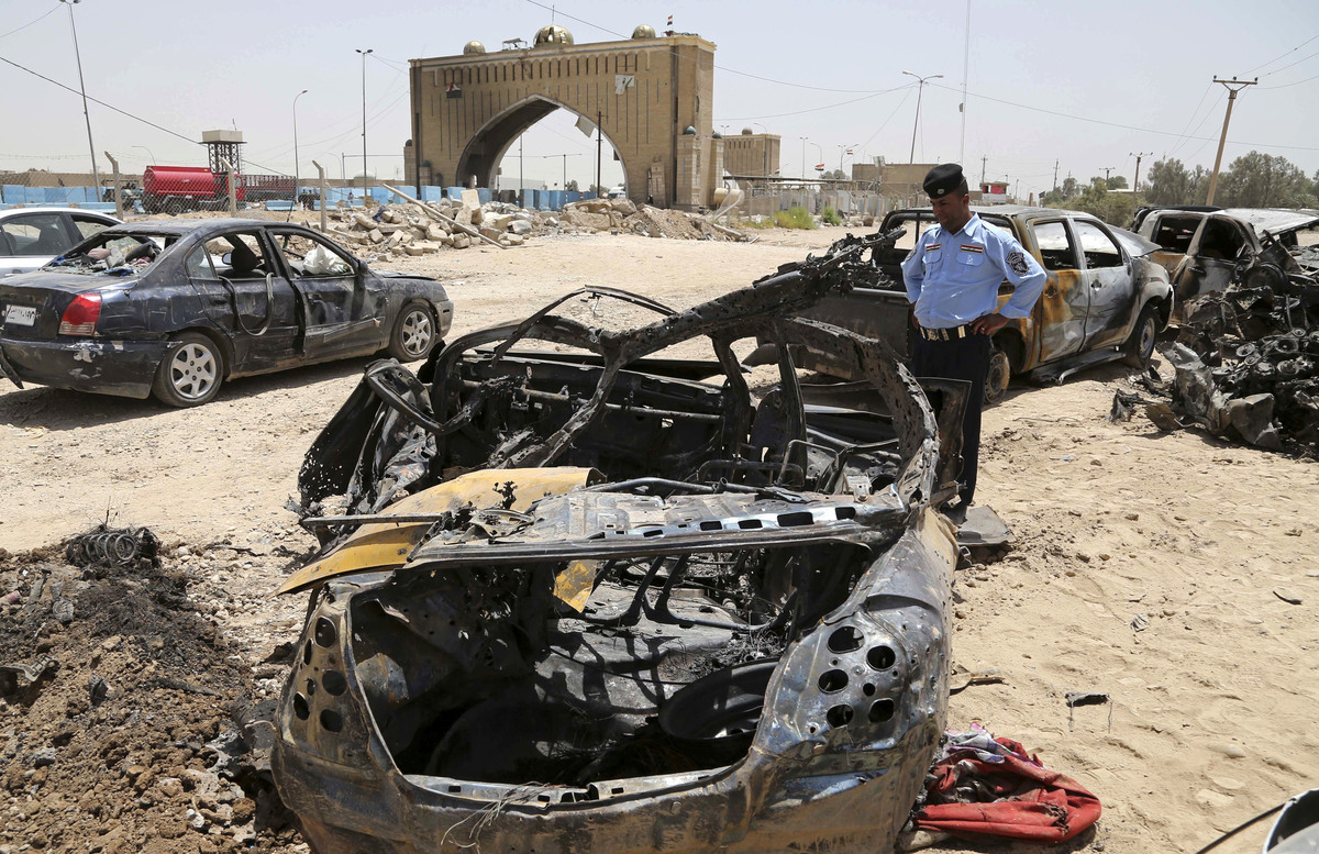Οι τζιχαντιστές χτύπησαν και το Ιράκ με παγιδευμένο αυτοκίνητο – Τουλάχιστον 12 νεκροί