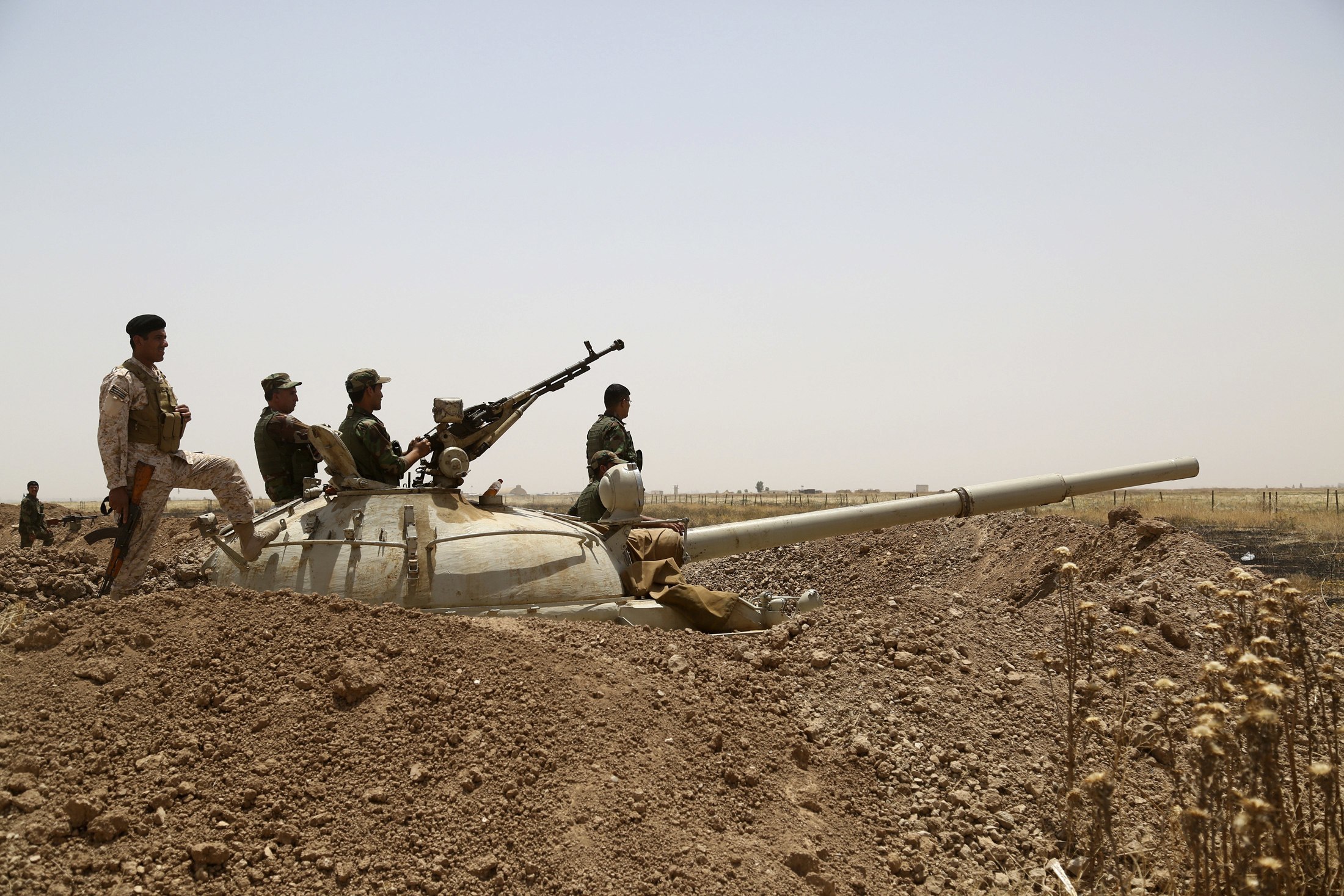 Ιράκ: Αντάρτες κατέλαβαν ένα δεύτερο μεθοριακό σταθμό διέλευσης στα σύνορα με τη Συρία