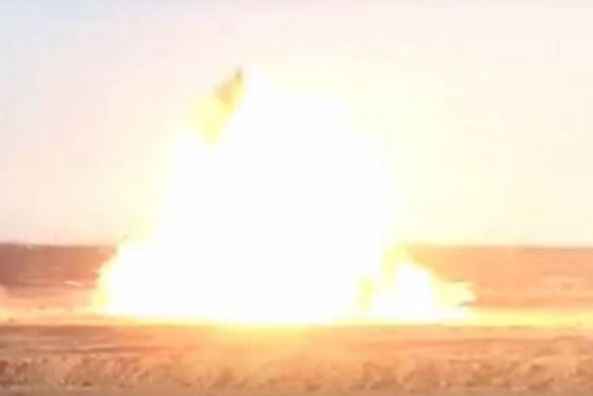 Το τίναξαν στον αέρα – Απίστευτο βίντεο