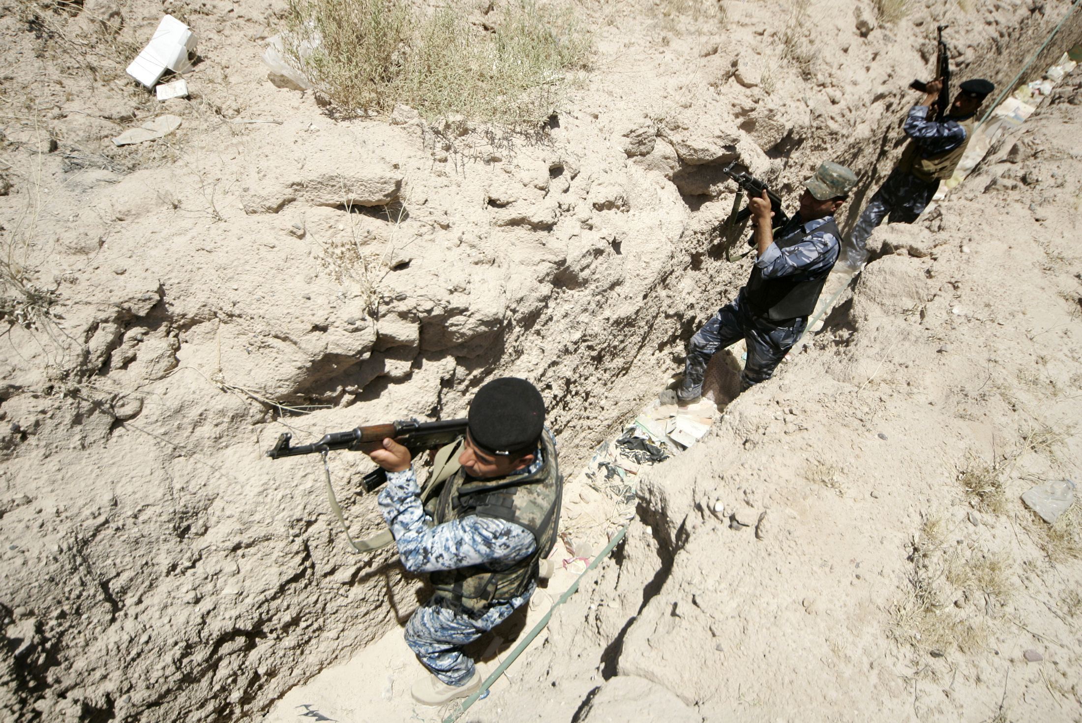 Ιράκ: Σφοδρές συγκρούσεις ανάμεσα σε στρατό – αντάρτες – 32 νεκροί σε αεροπορικές επιδρομές