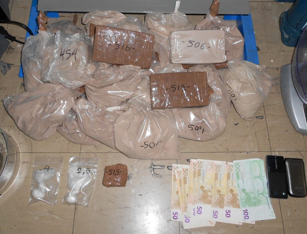 Θεσσαλονίκη: Κύκλωμα ναρκωτικών με… άρωμα γυναίκας