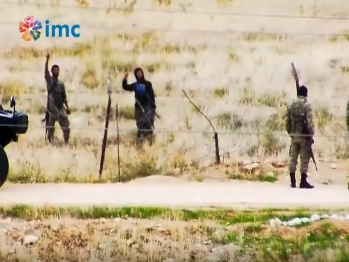 Βίντεο ντοκουμέντο: Τούρκοι στρατιώτες συνομιλούν με τζιχαντιστές στα σύνορα!