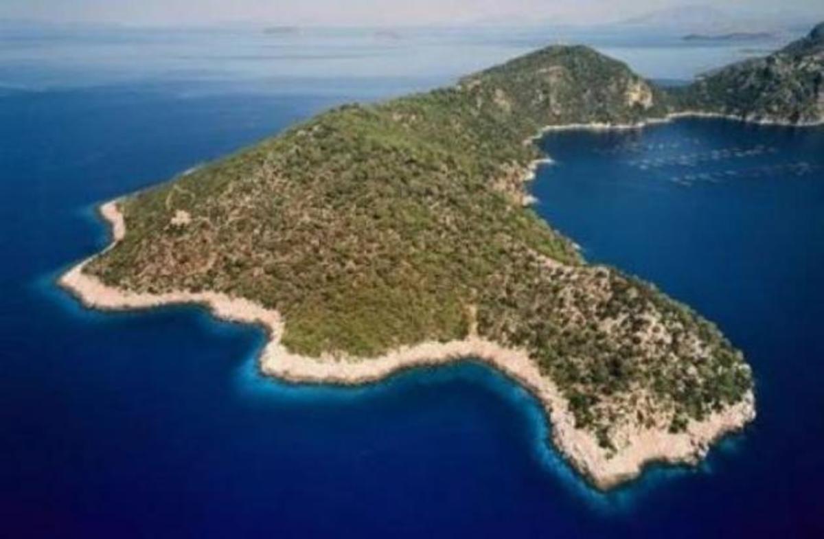 Πωλήσεις ελληνικών νησιών και με υπογραφές! Διαβάστε τη τροπολογία