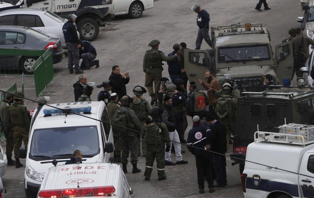 Ισραηλινή στρατιωτίνα τραυματίστηκε από σφαίρες στην Χεβρώνα