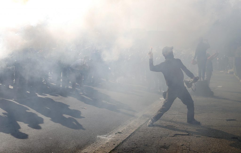 Σε κλοιό διαδηλώσεων η Ιταλία με αιχμή τα εργασιακά