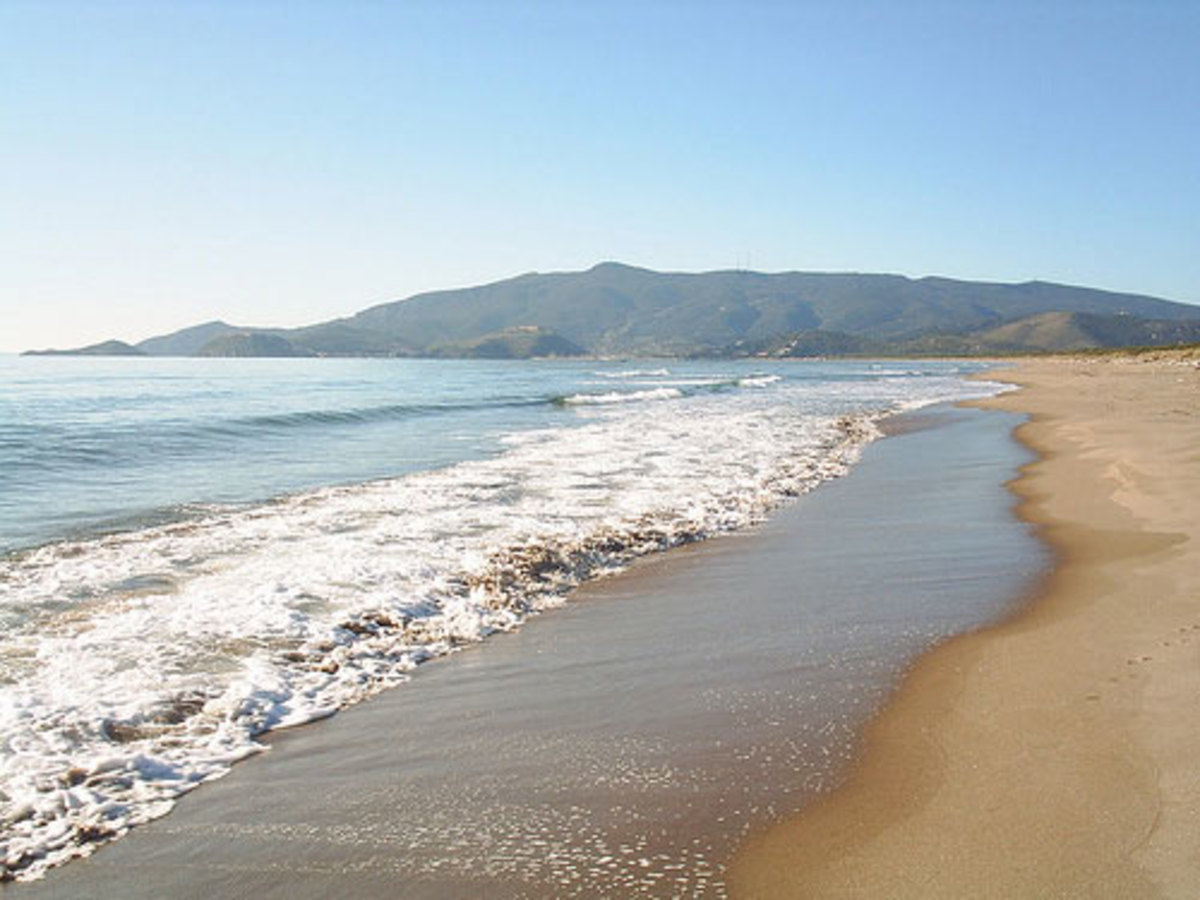 Θέλουν να πουλήσουν τις οργανωμένες πλαζ στην Ιταλία!