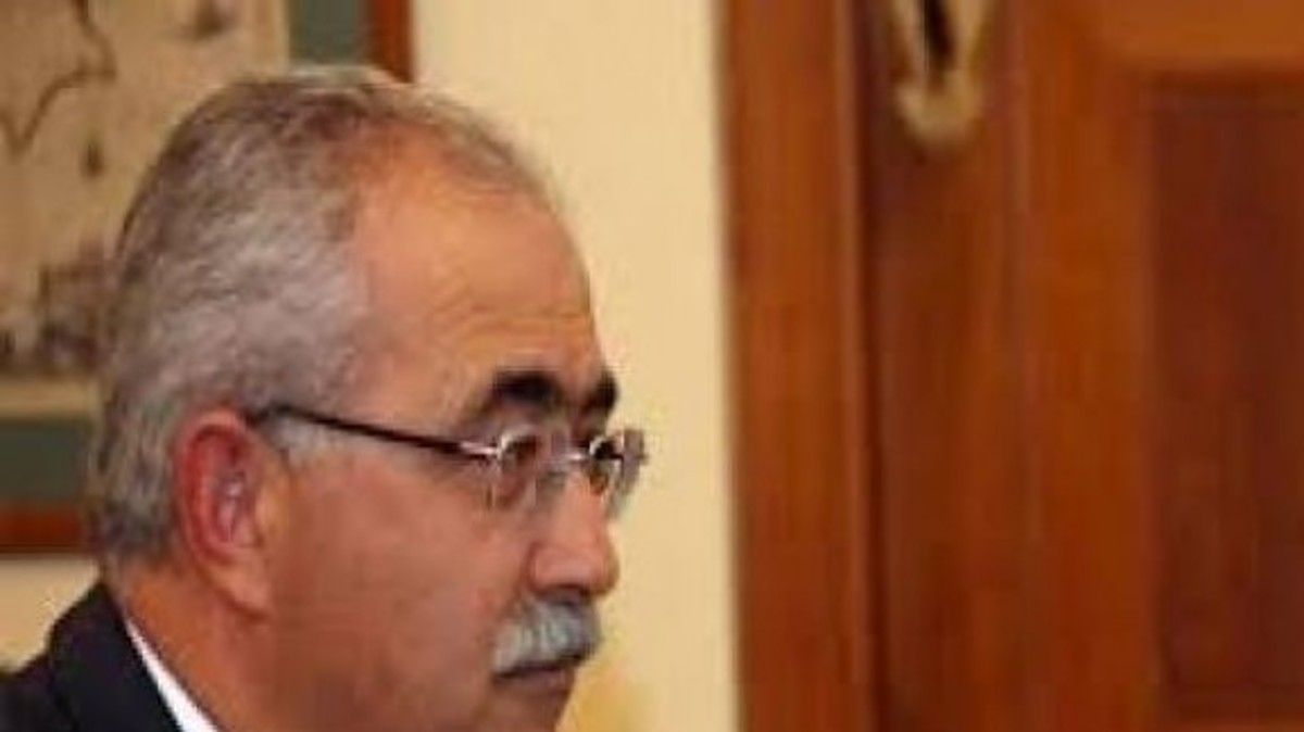 Ευρωεκλογές 2014: Να ακυρωθούν οι εκλογές στην Κύπρο ζητά ο Τουρκοκύπριος Ιζτζάν