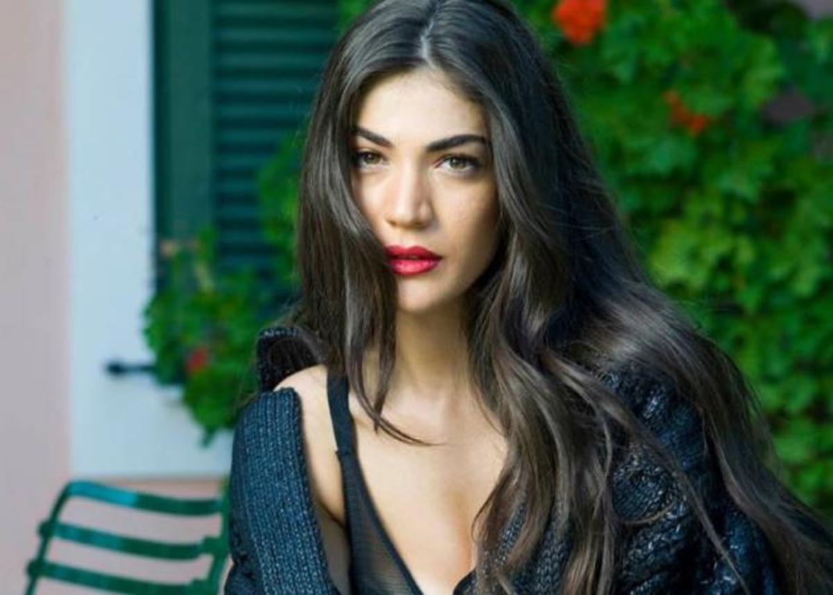 Ήβη Αδάμου: Η αποκάλυψη ότι η μαμά της είναι από τη Βουλγαρία