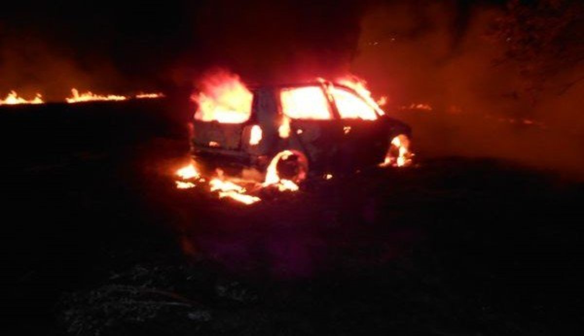 Αυτοκίνητο τυλίχτηκε στις φλόγες στην εθνική Θεσσαλονίκης-Σερρών (ΒΙΝΤΕΟ)