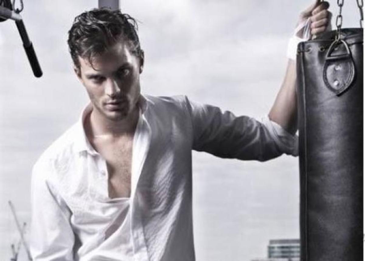 Jamie Dornan: Αγνώριστος ο σέξι πρωταγωνιστής του “50 shades of Grey”! [pics]