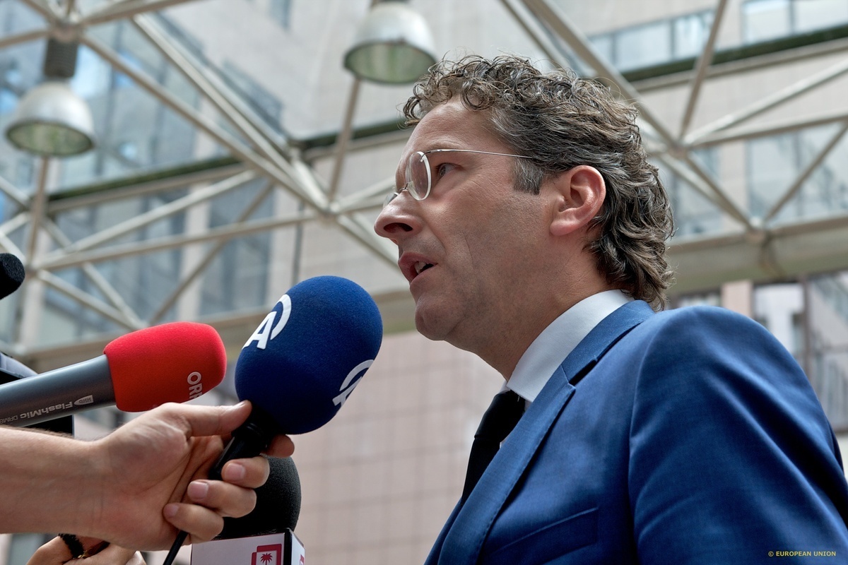 Ντάισελμπλουμ: Ελπίζω η ΕΚΤ να συνεχίσει να διευκολύνει τις χώρες της ευρωζώνης