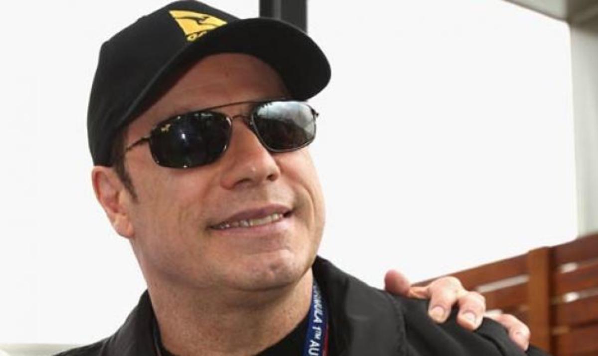John Travolta: Πιλότος ισχυρίζεται ότι είχαν δεσμό 6 χρόνια!