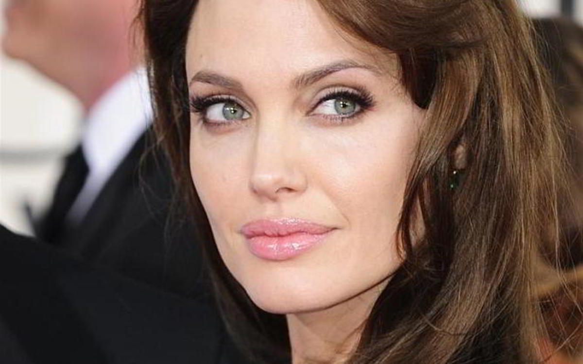 Όταν η Angelina Jolie συνάντησε τον Πάπα Φραγκίσκο