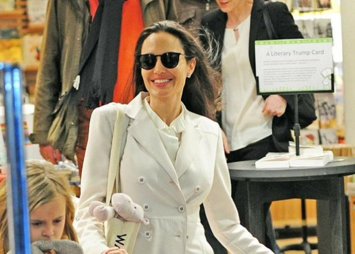 Angelina Jolie: Άλλος άνθρωπος έγινε μετά το χωρισμό από τον Brad Pitt!
