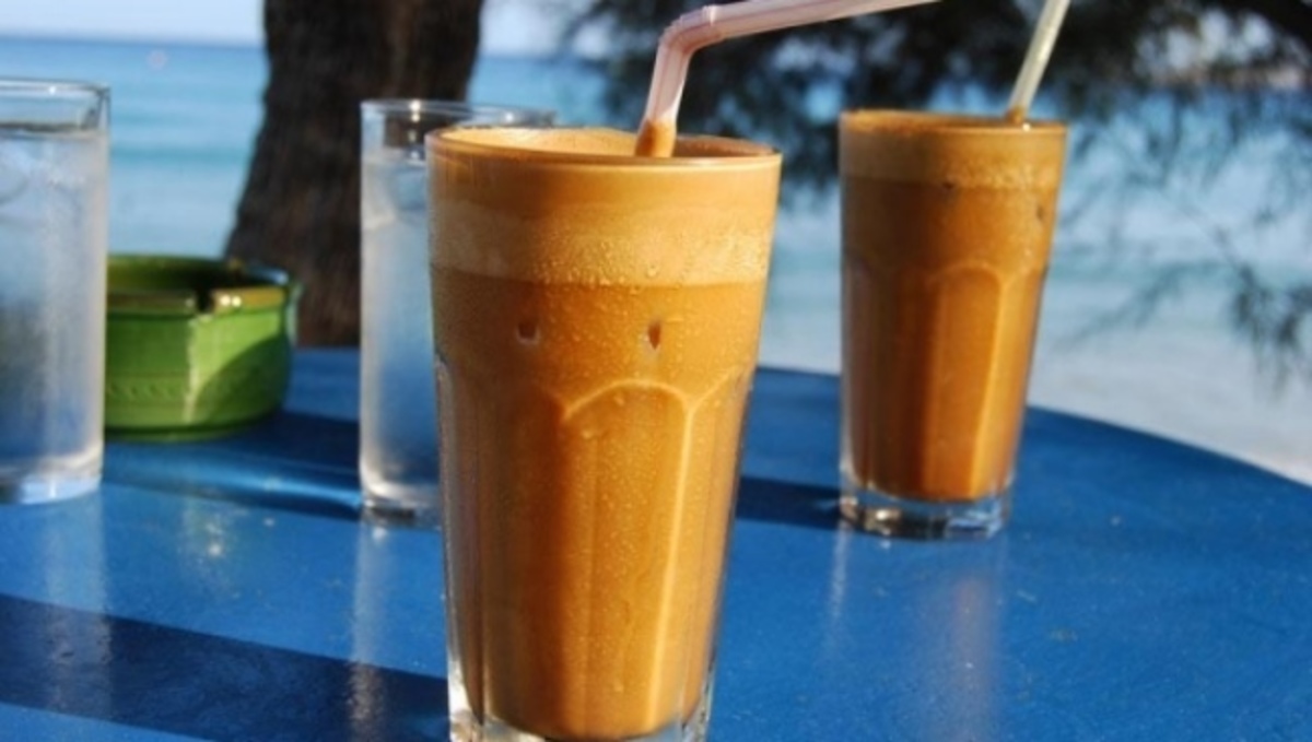 Βάζετε γάλα στον καφέ σας; Δείτε τι σας συμβαίνει κάθε φορά!