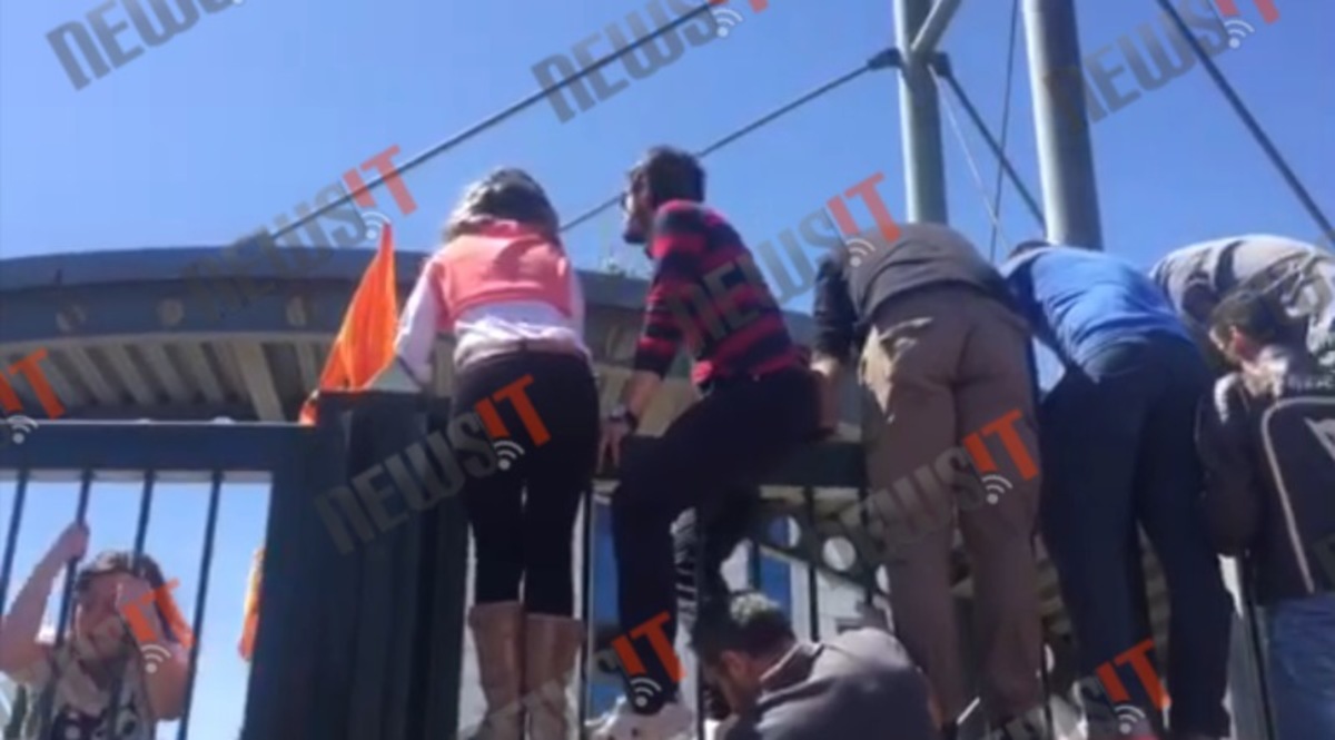 Εκπαιδευτικοί στα κάγκελα του Παιδείας
