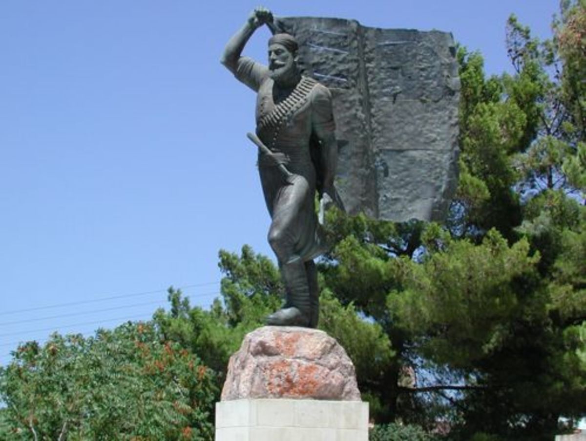 Αυτός είναι ο ήρωας που έκανε το σώμα του κοντάρι σημαίας στο Ακρωτήρι της Κρήτης! [pics]