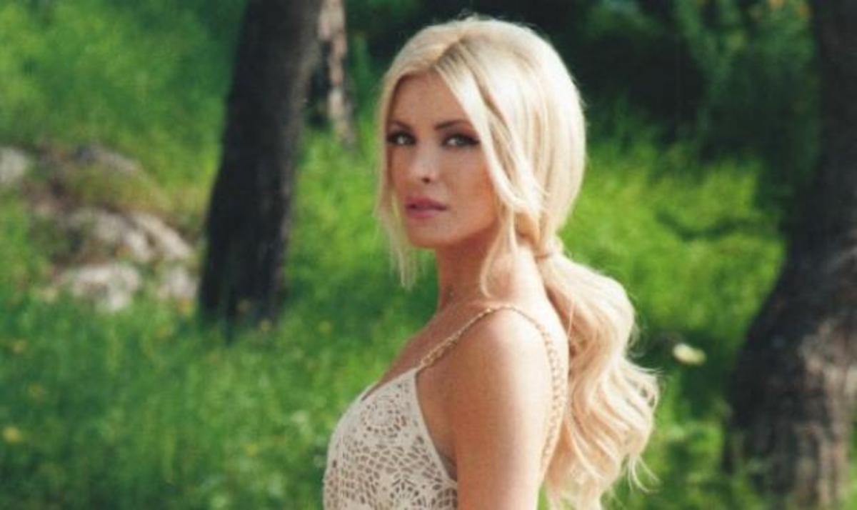 Κατερίνα Καινούργιου: Δες το άλμπουμ από τα παιδικά της χρόνια